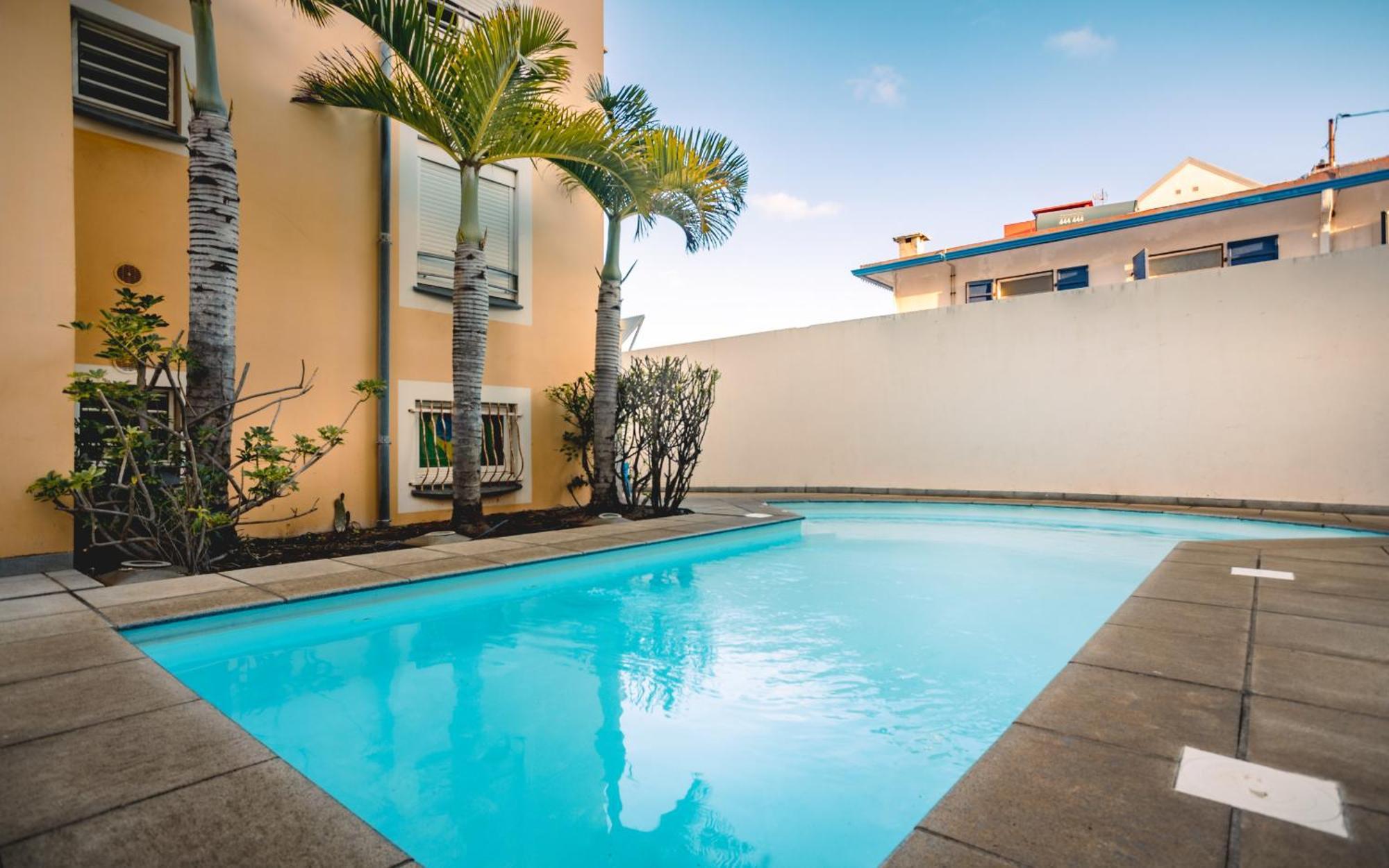 Tropicocoon Appart' En Plein Centre Ville Saint Pierre Ngoại thất bức ảnh